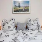 Burdzik By Interhome Daire